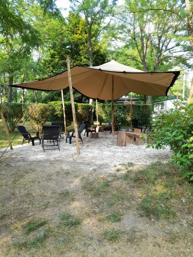 Camping Les Portes De Sancerre Saint-Satur Esterno foto